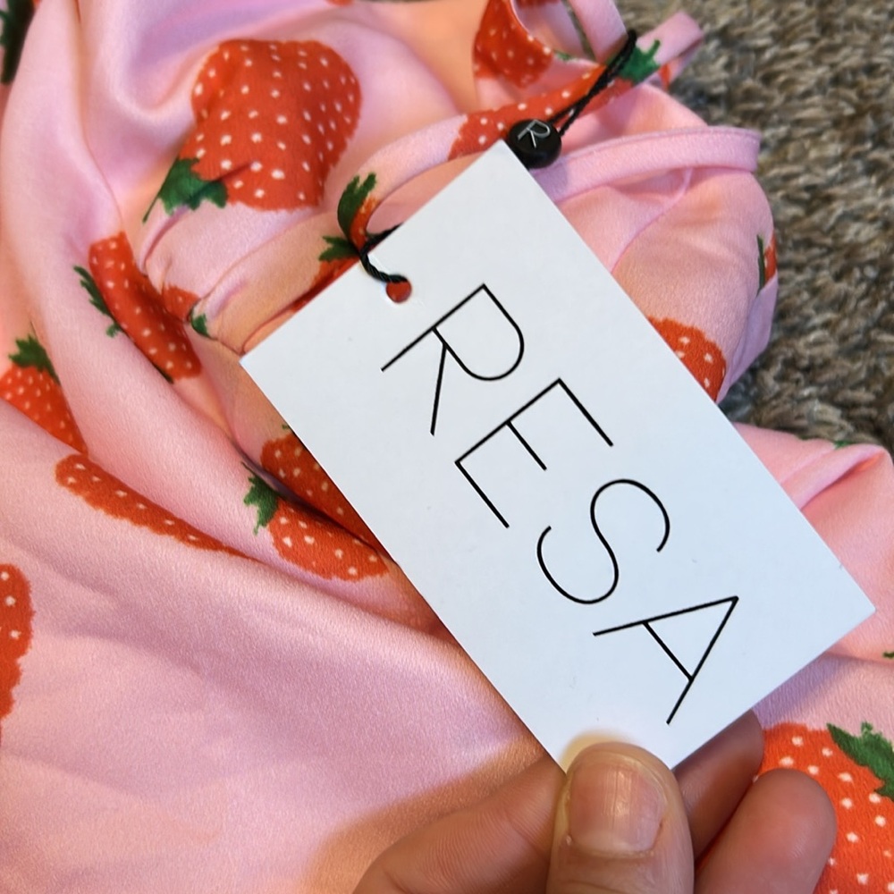 NWT RESA Strawberry Print Sweetheart Mini Dress – Small - Picture 3 of 5